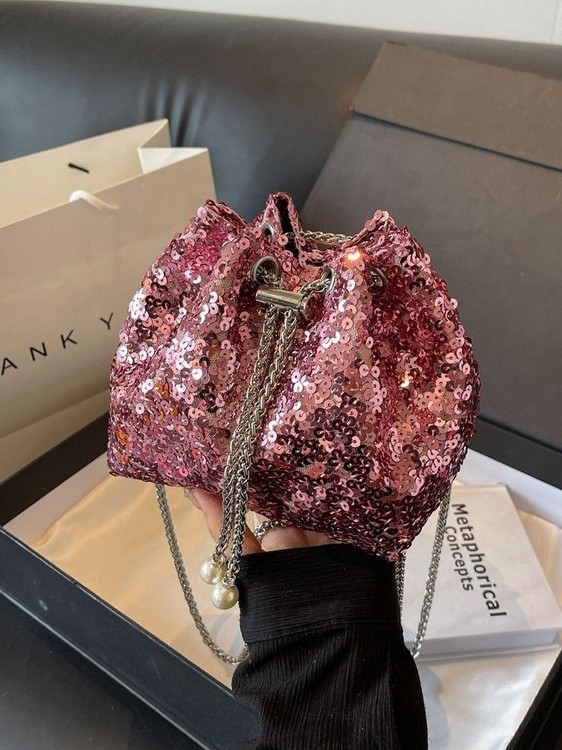 Crossbody bucket torba s kopčom za zatvaranje, Oxford tkanina, baršunasta podstava