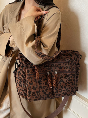 Geantă Tote leopard pentru femei — geantă de umăr cu fermoar, material Oxford, căptușeală din poliester, buzunare interioare (cu fermoar și buzunar pentru telefon), formă orizontală pătrată, textură moale