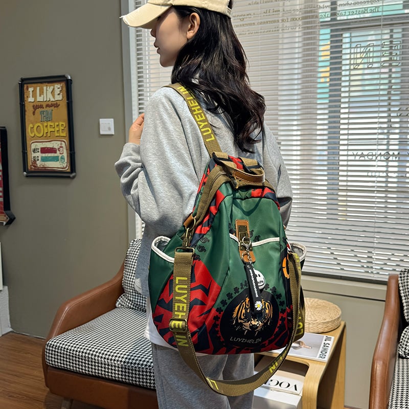 Ženski ruksak od Oxford platna - gradski stil, zatvaranje na zip, mekana konstrukcija, unutarnji džep sa skrivenim zatvaračem, unutarnji patch džep