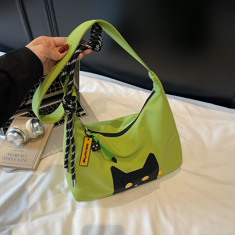 Ženska crossbody torba velike kapacitete za dnevnu i uredsku upotrebu; dumpling oblik, Oxford tkanina, zatvarač, poliester podstava, mekano tijelo, jedan remen