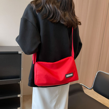 Crossbody torba od Oxford platna, horizontalno kvadratnog oblika, zatvarač za zatvaranje, unutarnji džep sa zatvaračem, pamuk podstava