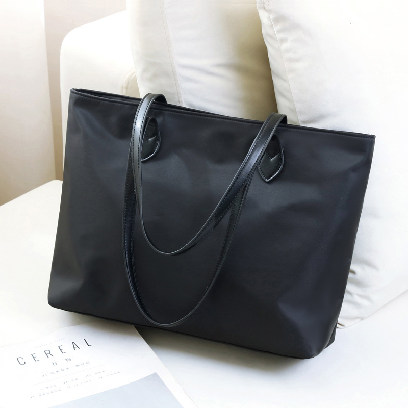 Unisex profesionalna tote torba od Oxford materijala, horizontalnog kvadratnog oblika, zatvaranje na zip, nylon podstava