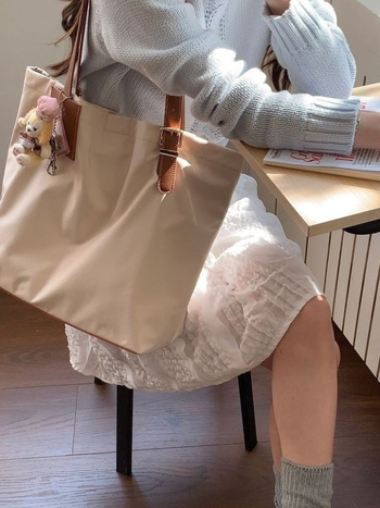 Geantă Tote pentru uz zilnic – nailon, stil unisex, formă verticală pătrată, închidere magnetică, buzunar interior cu fermoar, căptușeală poliester