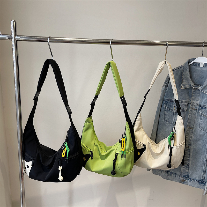Ženska crossbody torba, najlon, ležerni stil putovanja, zatvaranje na zip, skriveni džep sa zipom, proljeće 2025