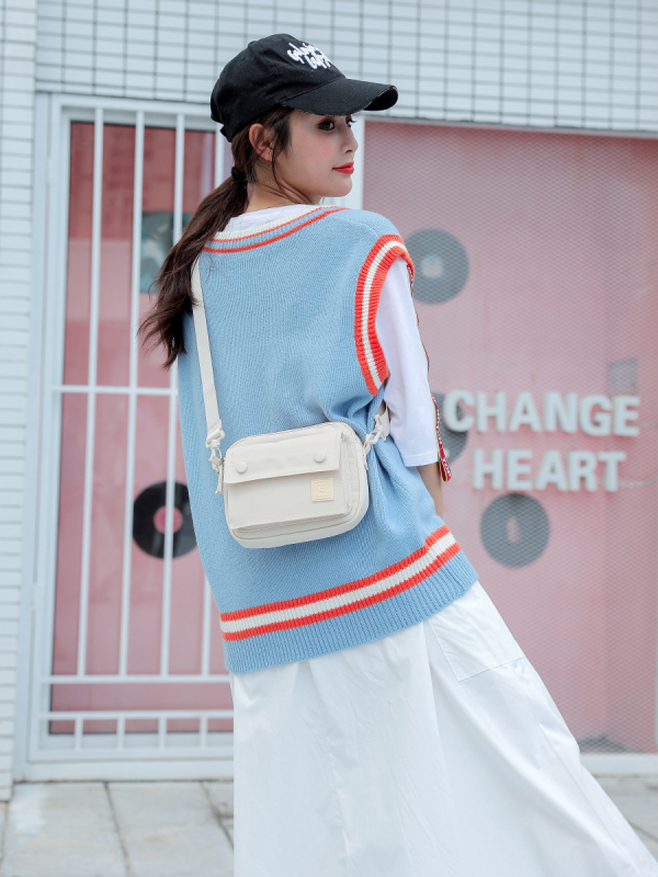 Női Oxford anyagból készült telefon-táska, crossbody, mini négyzet alakú, cipzáras nyitás, állítható vállpánt