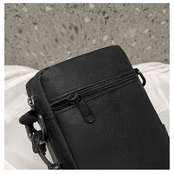 Crossbody torba, ulični stil, Oxford platno, vertikalni kvadratni oblik, zatvaranje zipom, unutarnji džepovi: džep sa zipom, džep za telefon, zip s tipom sendvič