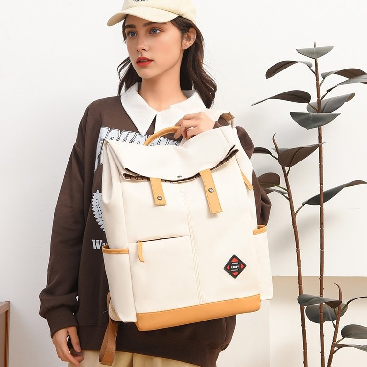 Női nejlon hátizsák cipzárral, poliészter bélés, belső patch zseb, tavasz 2025