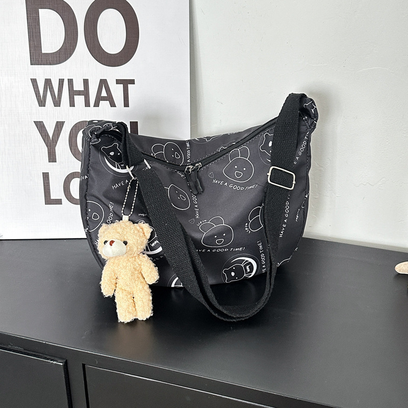 Crossbody torba u obliku dumplinga, unisex stil, Oxford tkanina, najlonska podstava, zatvaranje zatvaračem