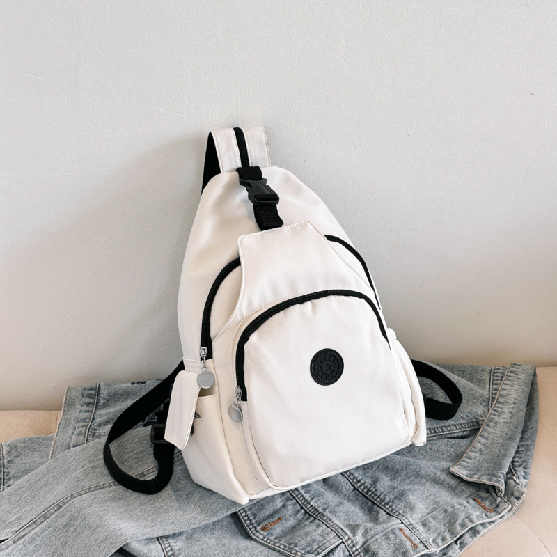 Poliestera mugursoma un crossbody soma ikdienas lietošanai, savietojama ar 8 collu klēpjdatoru, ietilpība zem 20 litriem, izliektā plecu siksna