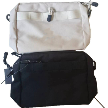 Unisex torba preko ramena u street stilu, vodoravna kvadratna forma, zip, Oxford tkanina