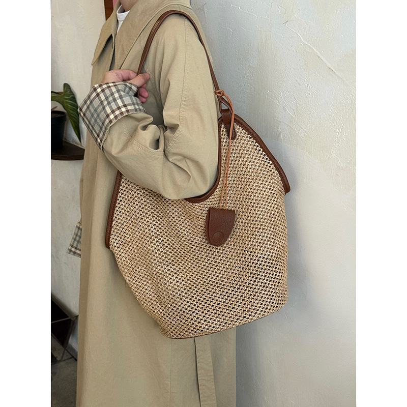 Tote torba od slame, horizontalni kvadratni oblik, unutarnja džep s zatvaračem, unisex stil, jednostavan remen