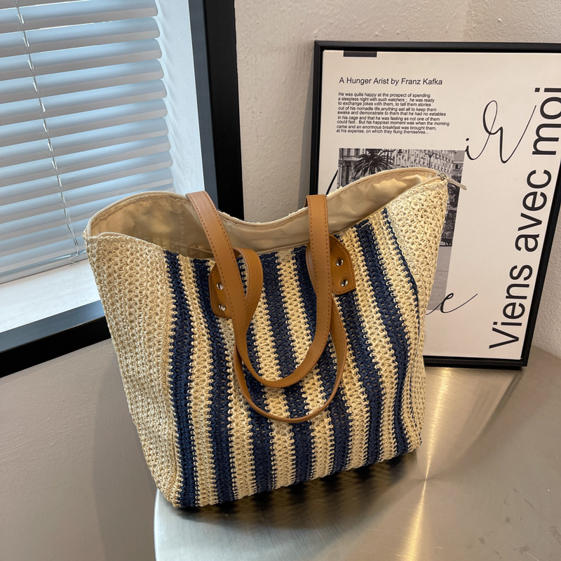 Kaiqi szalmából készült tote táska – strandhoz, vízszintes négyzet alakú, cipzár, poliészter bélés, 2025 tavasz