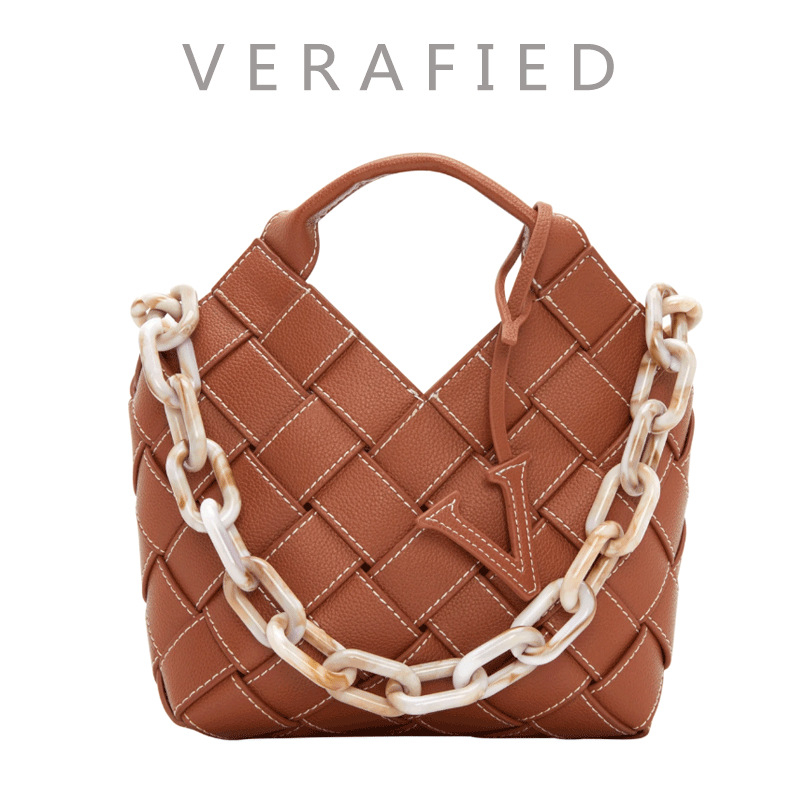 Női váll-táska valódi bőrből, kézzel szőtt, függőleges négyzet alakú, belső zsebek telefonhoz és személyi igazolványhoz