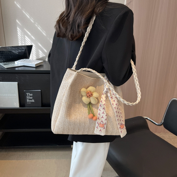 Nylon tote torba, gradski minimalistički stil, horizontalni kvadratni oblik, zatvarač otvor, unutarnji džep sa zatvaračem