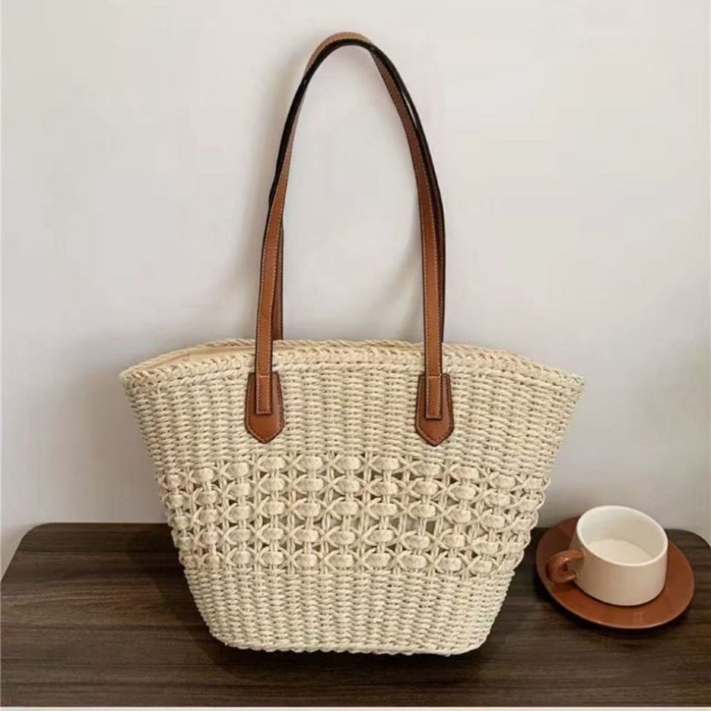 Szőtt váll-táska Tote, városi egyszerűség stílus, anyag papír, függőleges négyszögletes forma, cipzáras nyitás, belső poliészter bélés