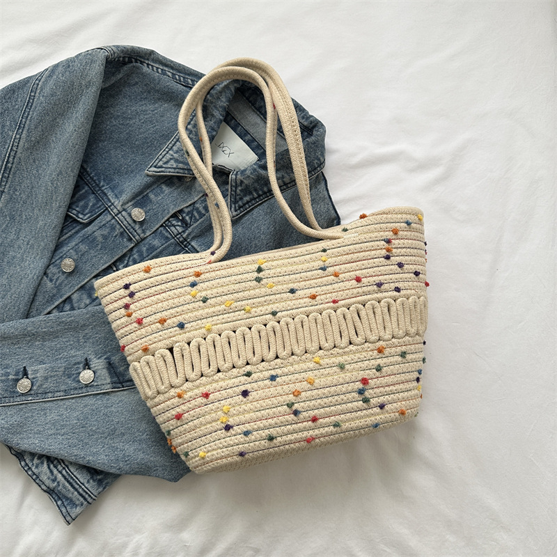 Utcai stílusú szalmaszálból készült bucket bag, kosár alakú formával, poliészter bélés, dupla vállpánt, Jin He Tang Chao márka