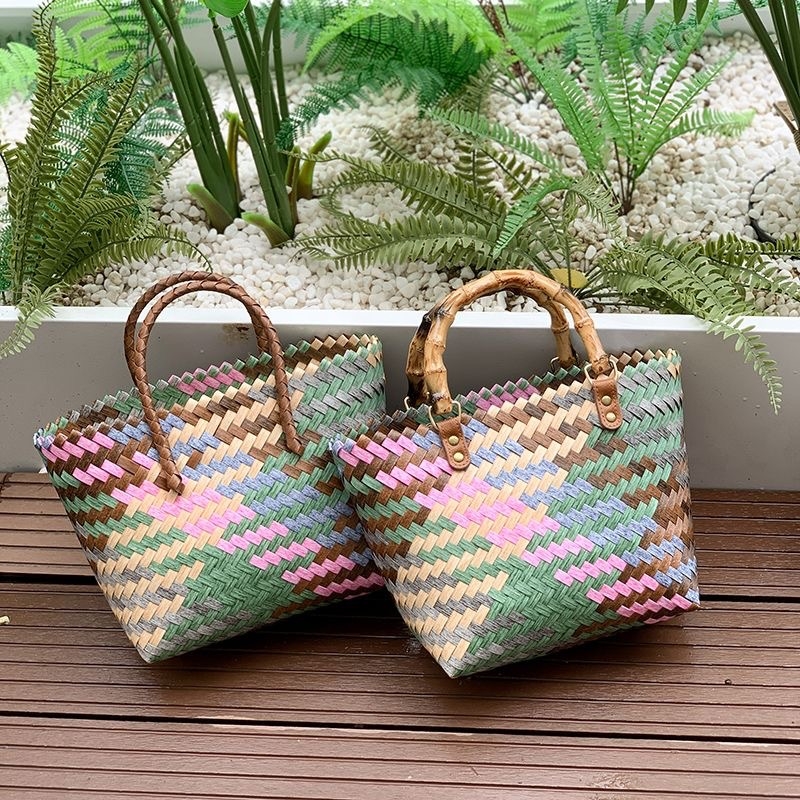 Ručno pletena slamena torba — unisex stil, uspravni kvadratni oblik, otvoreni gornji dio, trodimenzionalni vanjski dio