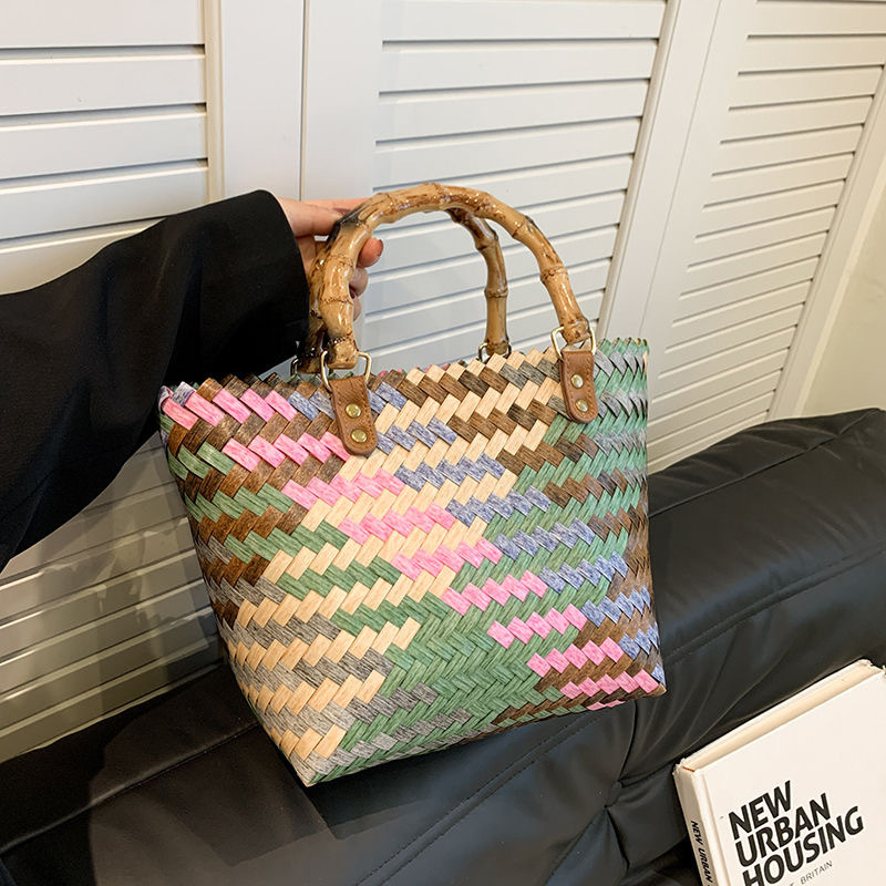 Ručno pletena slamena torba — unisex stil, uspravni kvadratni oblik, otvoreni gornji dio, trodimenzionalni vanjski dio