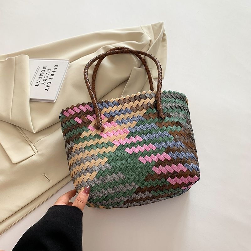 Ručno pletena slamena torba — unisex stil, uspravni kvadratni oblik, otvoreni gornji dio, trodimenzionalni vanjski dio