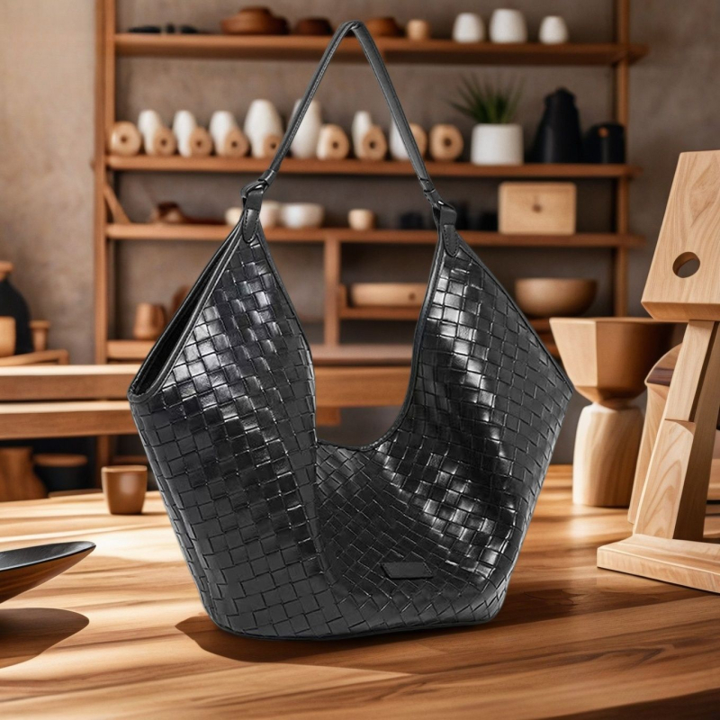 Geantă de umăr din PU, stil urban minimalist, formă dumpling, închidere magnetică, buzunar pentru telefon