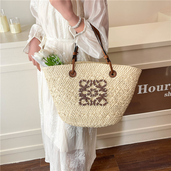 Geantă de plajă din paie, țesută, formă de Dumpling, deschidere deschisă, fără căptușeală, două curele, purtare zilnică, modă stradală, primăvara 2025