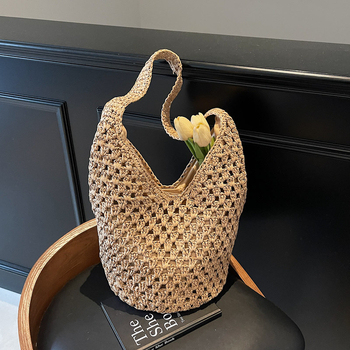 Geantă unisex din paie, stil bucket, închidere magnetică, formă orizontală pătrată, buzunar intern pentru telefon