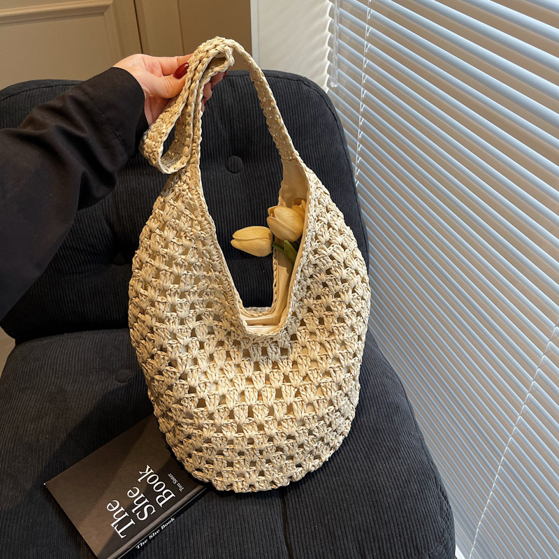 Geantă unisex din paie, stil bucket, închidere magnetică, formă orizontală pătrată, buzunar intern pentru telefon