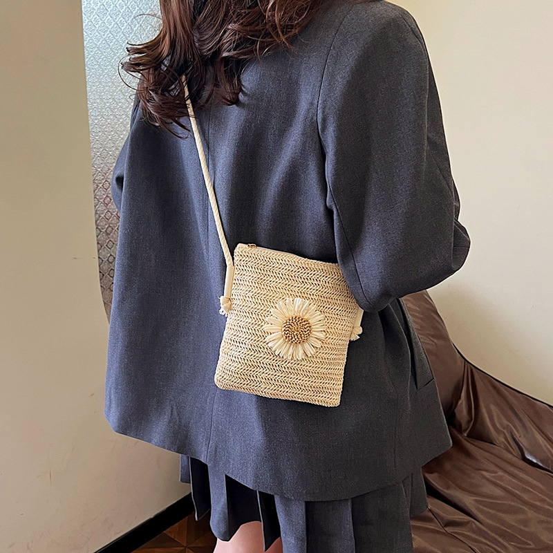 Geantă de umăr cu design casual țesut, motif floral din paie, căptușeală textilă, fermoar, buzunar interior pentru telefon