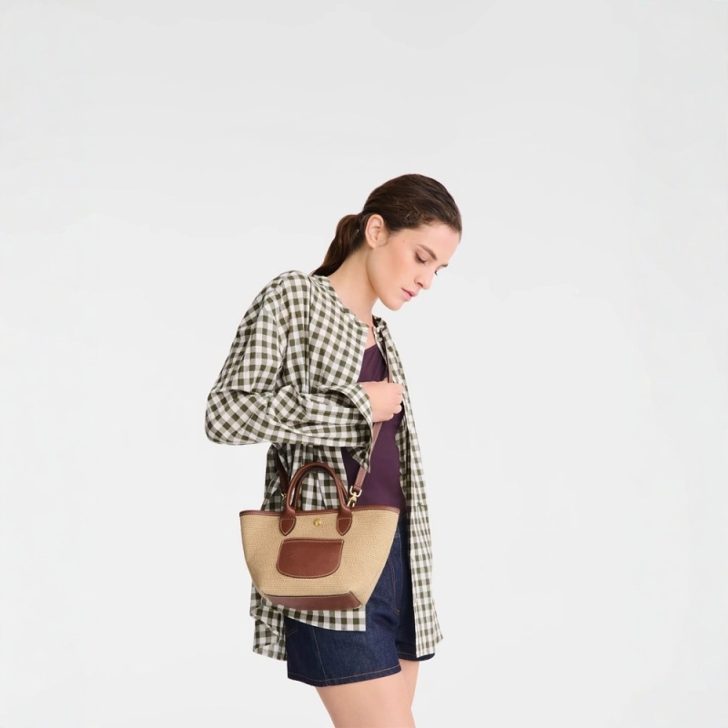Torbica Tote od slamnate pletene za opuštena putovanja (Style: Leisure travel • Material: Straw • Trendy bag styles: Woven bag • Bag shape: Dumpling • Opening: Magnetic buckle)