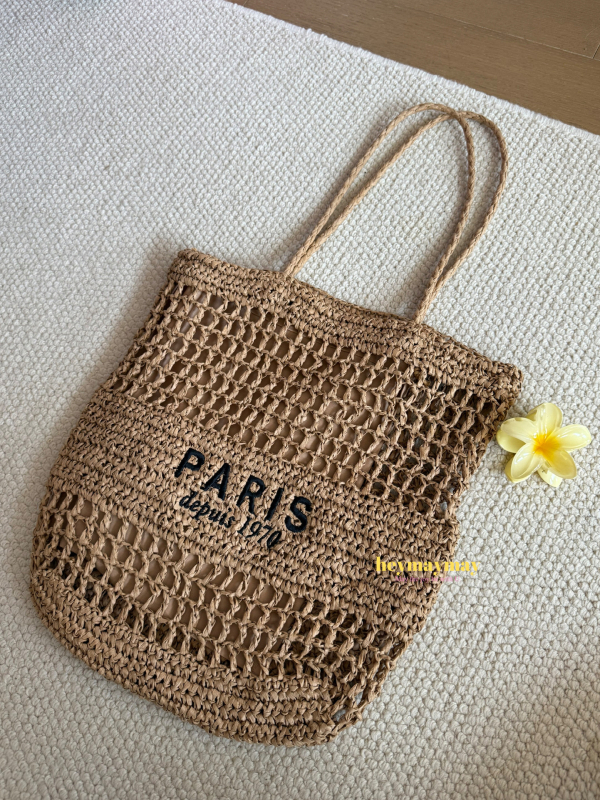 Geantă tote din paie cu căptușeală din bumbac, formă verticală pătrată, buzunar exterior deschis, vară 2025