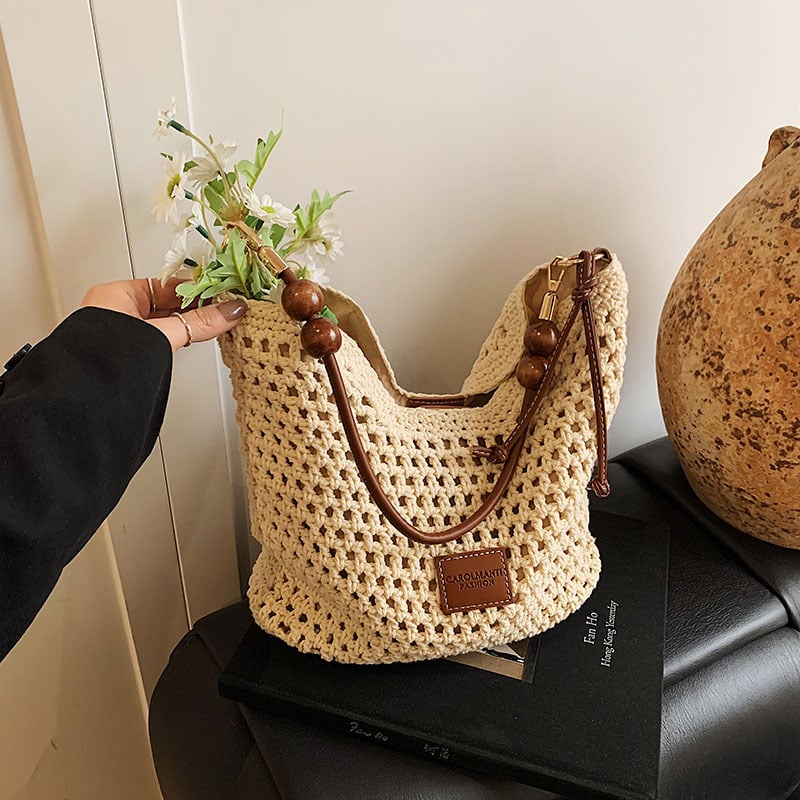 Tote torba – slamnata tkanina, gradski minimalistički stil, otvoren gornji dio, mekana konstrukcija, za svakodnevnu upotrebu