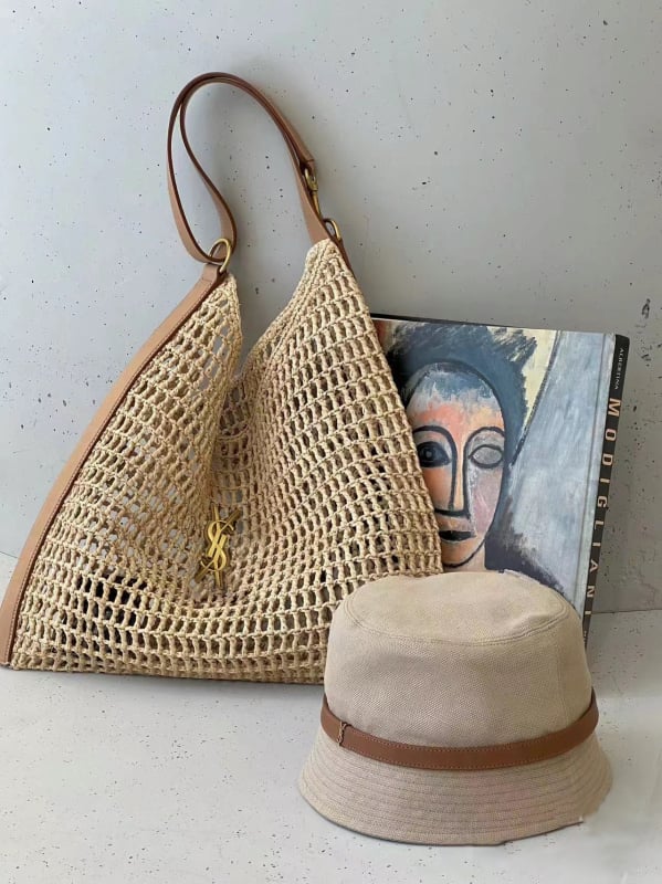 PVC torba tipa košara s urbanim minimalističkim dizajnom, trodimenzionalni tkan uzorak, magnetska kopča, poliester podstava