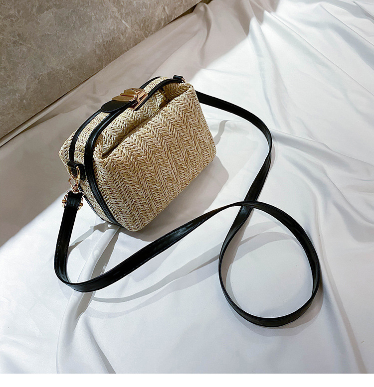 Geantă mini crossbody pentru femei - PVC, formă orizontală pătrată, închidere cu lacăt, buzunar pentru telefon