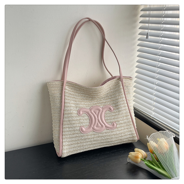 Torba Tote – ulični stil, od slame, vertikalni kvadratni oblik, zatvaranje na zip, najlonska podstava