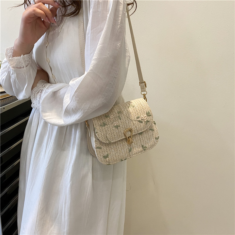 Mini kvadratna torba od slame za crossbody, s podlogom od najlona, zaključavanje na bravu, džep za mobitel, jedan remen