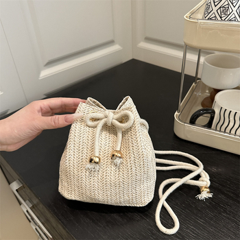 Kézzel szőtt szalma bucket táska mindennapi használatra, húzózáras nyitás, mobiltelefon zseb, poliészter bélés, tavasz 2025