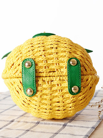 Bucket bag z papiera, uzatváranie zámkom, podšívka polyestérovej bavlny, štýl Fresh and sweet, jar 2019