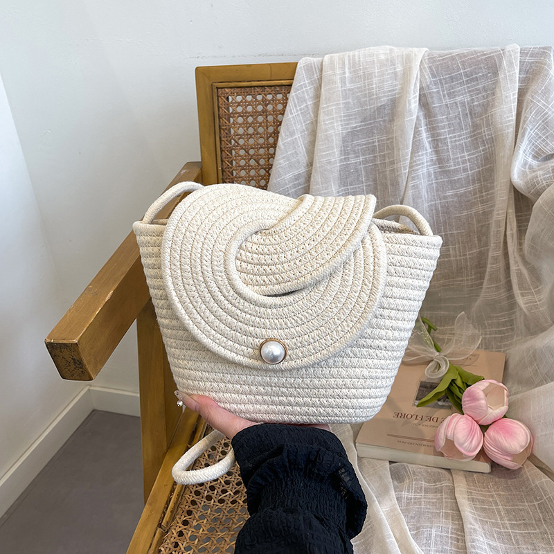 Slamnata bucket crossbody torbica s poklopljenim otvorom i pretinicom za mobitel — Jinhe tangchao