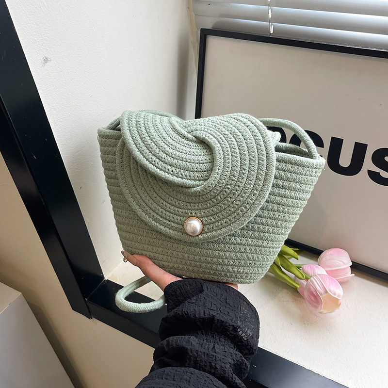 Slamnata bucket crossbody torbica s poklopljenim otvorom i pretinicom za mobitel — Jinhe tangchao