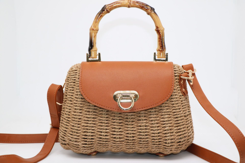 Női kézzel szőtt tengerparti válltáska papírszálas kerettel, bikaszáj-zár, vízszintes négyzet alakú forma (polieszter bélés, városi minimalizmus)