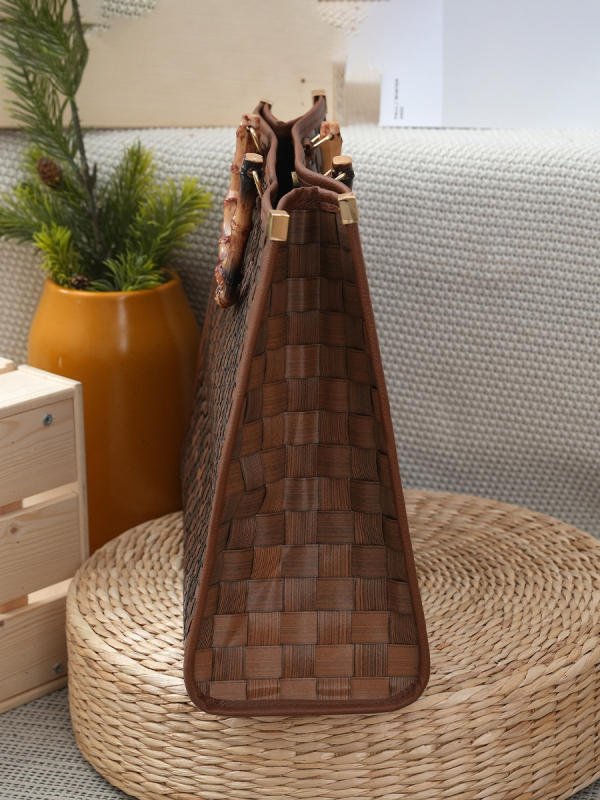 Taška Tote pre ženy — mestský jednoduchý štýl, PVC materiál, vodorovný štvorcový tvar, magnetické zapínanie, polyesterová podšívka