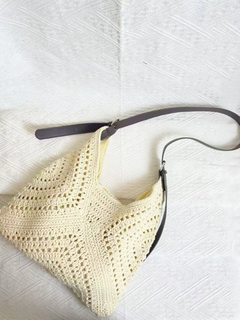 Minimalistička tote torba od pamuka, oblik školjke, magnetsko zatvaranje