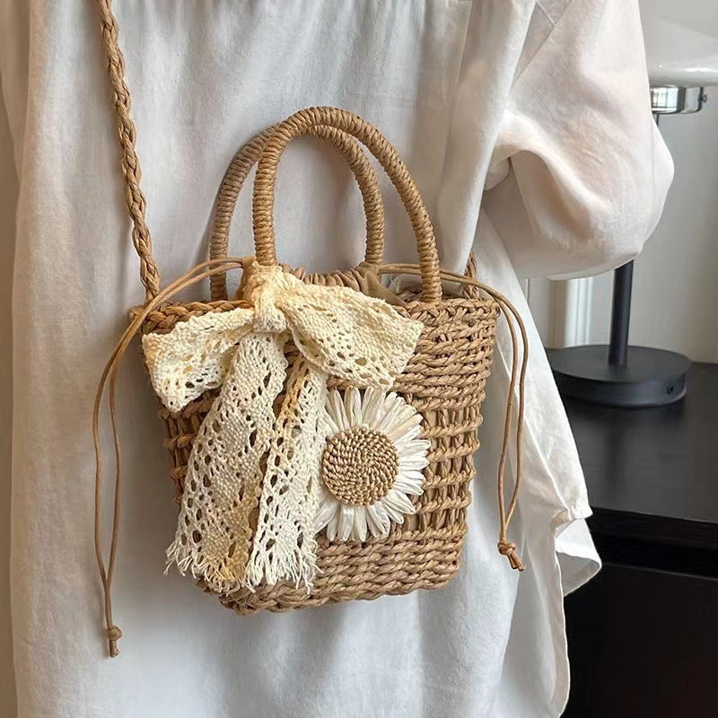 Slamnata bucket torba za slobodno vrijeme i putovanja, zatvaranje šnúrkom, stil Mix and Match