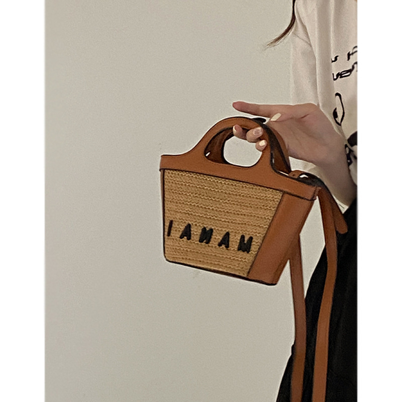 Sláma taška tvar vedierka, pletená, s zapínaním na zips, podšívka z syntetickej kože, s jedným ramenným popruhom, značka Yixian'er