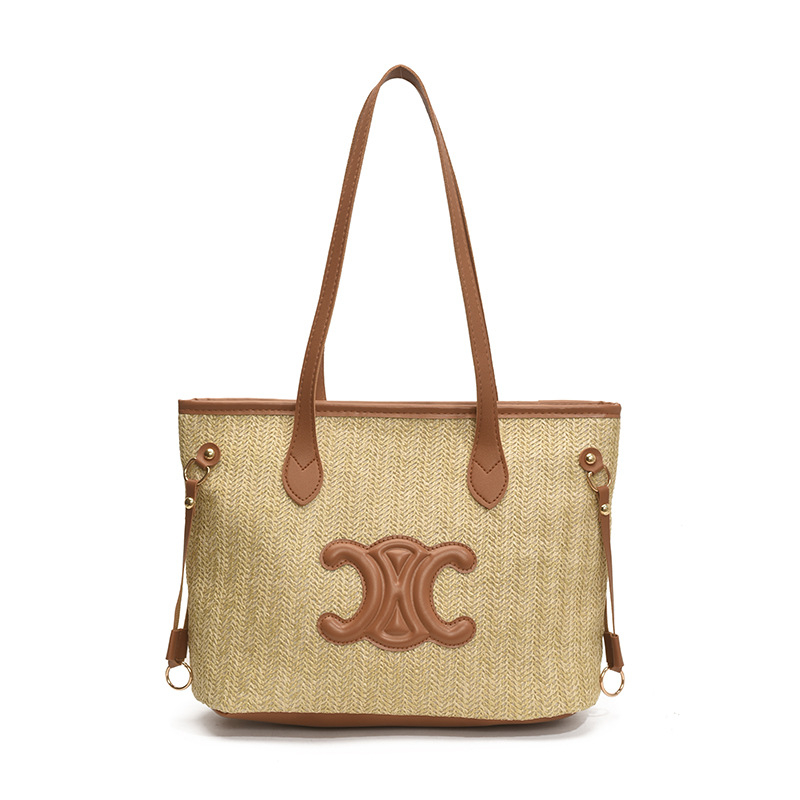 Tote taška zo slamy, mestský street fashion štýl, horizontálny štvorcový tvar, zips, polyesterová podšívka, leto 2025