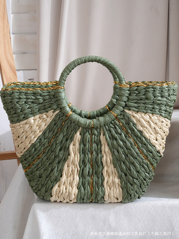 Szalmából készült tote táska, nagy kapacitású, nyitott felső rész, vízszintes négyzet alakú, belső zseb telefonhoz