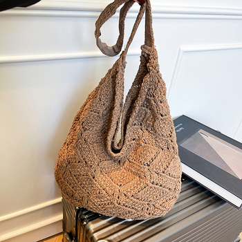 Geantă de umăr țesută, cu formă ovală, buzunar pentru telefon și curea de umăr