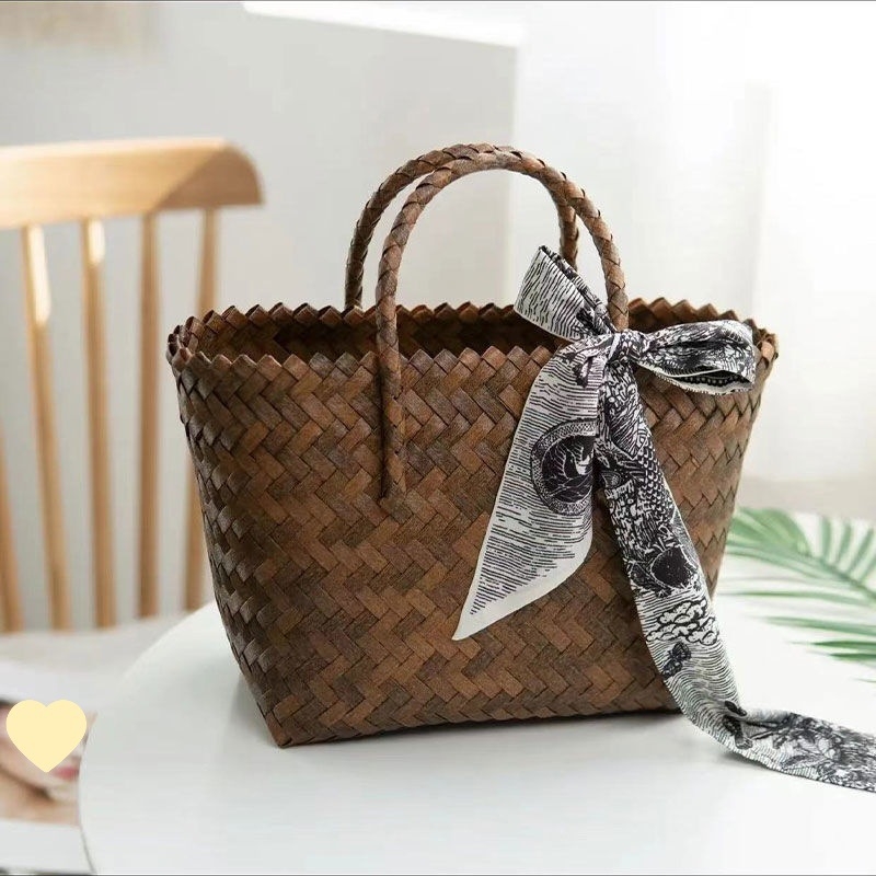 Ručna torba od trave s bambuskom drškom — Mix and Match stil, materijal akril, podstava akril, otvor na vrhu