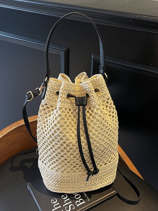 Geantă tip găleată din paie, închidere cu șnur, căptușeală poliester, curea simplă, pentru uz zilnic