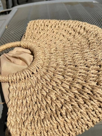 Encounter Geantă semi-circulară cu ciucuri din paie – Geantă de mână ovală, țesută, cu fermoar